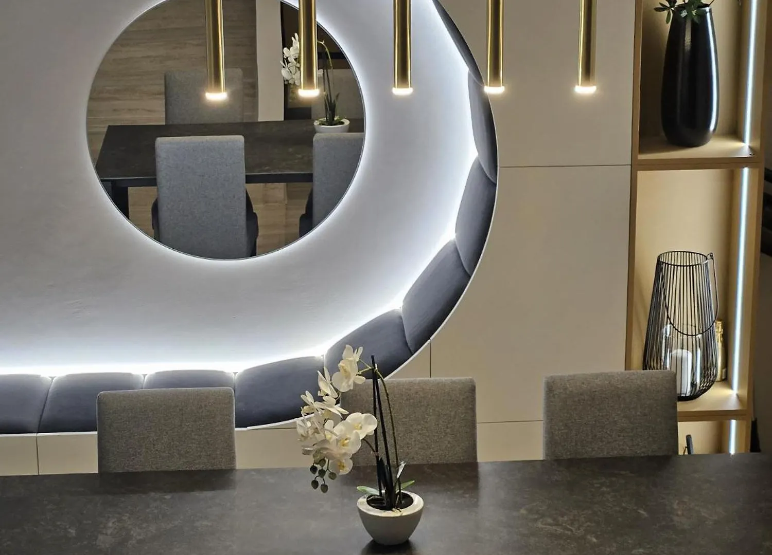 Luxury Loft Apartment Mandre