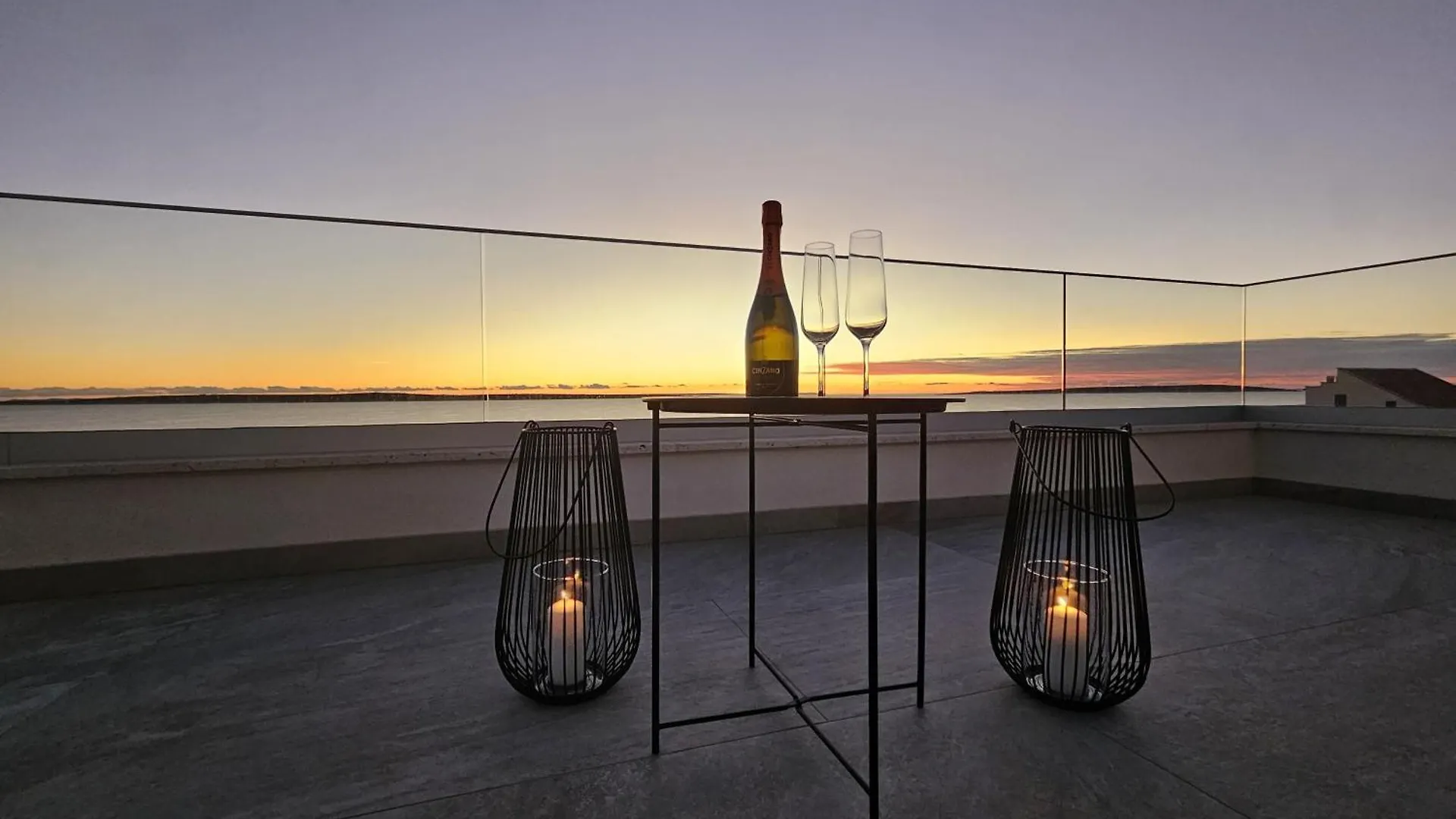 Luxury Loft Apartment Mandre